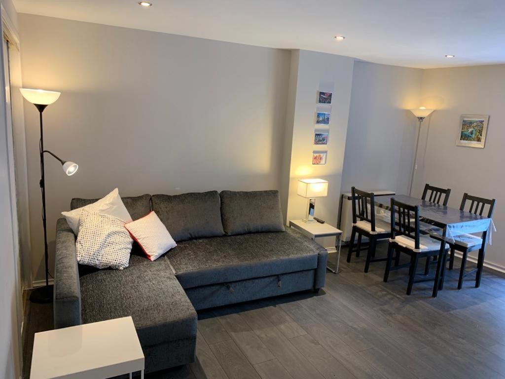 Lovely Ground Floor Apartment In Great Location At The Shore, Edinburgh Bagian luar foto